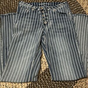 Women’s cowgirl tuff jeans